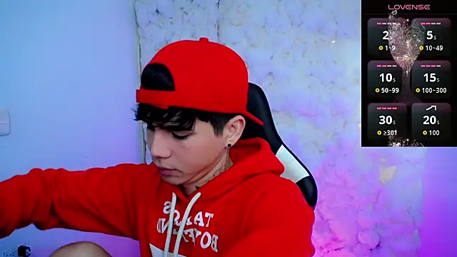 Tayson Rivers online show from December 15, 2025, 11:38 am