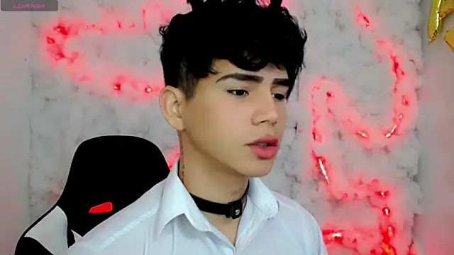 Tayson Rivers online show from October 2, 2025, 12:19 pm