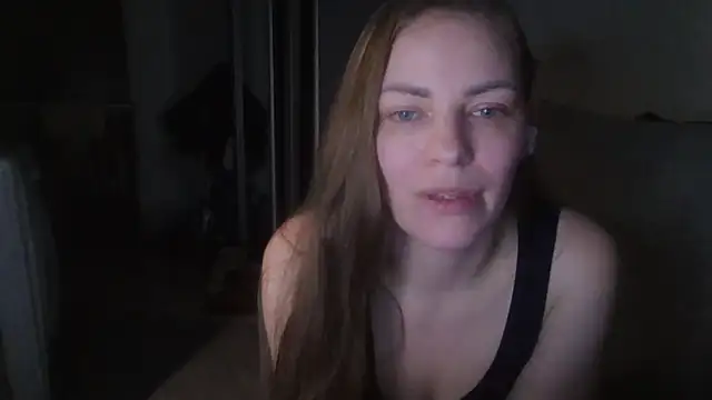 AnnaDiamond1 online show from March 29, 2026, 12:23 am