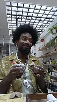 Snapshot of Siriss_boyrag chatting on November 22, 2025, 8:51 pm Siriss boyrag online show from November 22, 2025, 8:51 pm