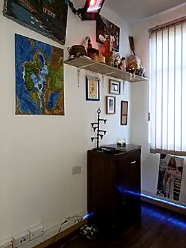 Siriss boyrag online show from March 15, 2026, 6:59 pm