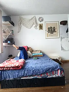 Siriss boyrag online show from March 29, 2026, 6:42 pm