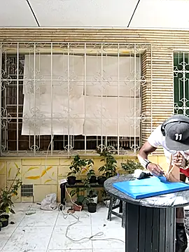 Snapshot of Siriss_boyrag chatting on December 3, 2025, 7:46 pm Siriss boyrag online show from December 3, 2025, 7:46 pm