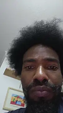 Snapshot of Siriss_boyrag chatting on October 22, 2025, 12:43 am Siriss boyrag online show from October 22, 2025, 12:43 am