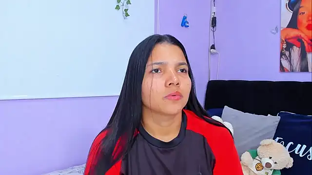 Snapshot of sara_mendez2 chatting on March 18, 2025, 12:08 am sara mendez2 online show from March 18, 2025, 12:08 am