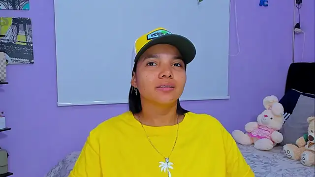 Snapshot of sara_mendez2 chatting on March 15, 2025, 11:06 pm sara mendez2 online show from March 15, 2025, 11:06 pm