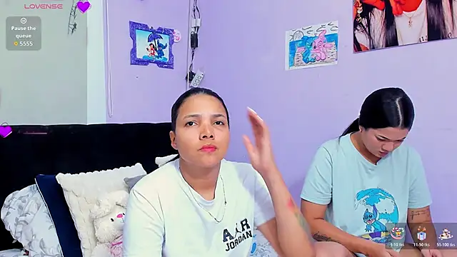 sara mendez2 online show from November 11, 2025, 11:09 pm