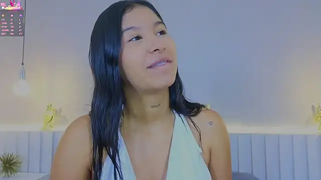 Snapshot of Aida_moreno chatting on October 4, 2025, 11:56 am Aida moreno online show from October 4, 2025, 11:56 am