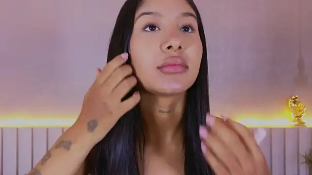 Snapshot of Aida_moreno chatting on February 23, 2026, 11:33 am Aida moreno online show from February 23, 2026, 11:33 am