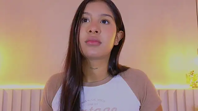 Snapshot of Aida_moreno chatting on February 9, 2026, 11:08 am Aida moreno online show from February 9, 2026, 11:08 am