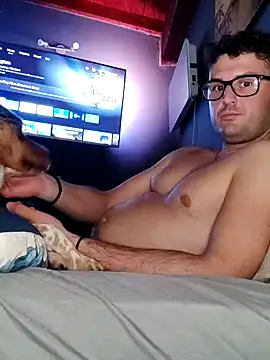 Snapshot of TheKing966 chatting on February 19, 2026, 8:39 pm TheKing966 online show from February 19, 2026, 8:39 pm