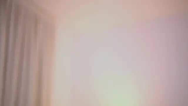 Snapshot of AdelineKing chatting on April 21, 2026, 1:42 am AdelineKing online show from April 21, 2026, 1:42 am