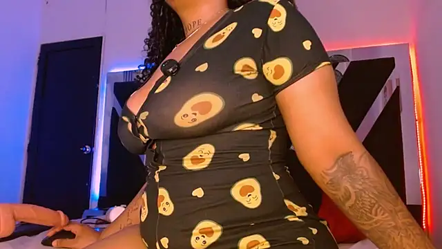 MelannyTylor online show from November 27, 2025, 5:30 am