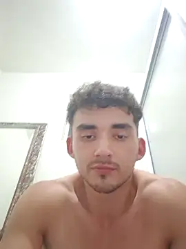 kevinsito1 online show from May 18, 2026, 11:48 am