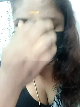 Snapshot of simran21 chatting on February 23, 2025, 2:04 pm simran21 online show from February 23, 2025, 2:04 pm