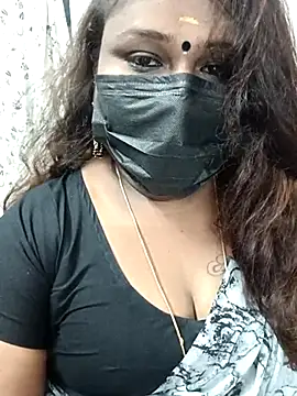 Snapshot of simran21 chatting on February 23, 2025, 7:07 pm simran21 online show from February 23, 2025, 7:07 pm