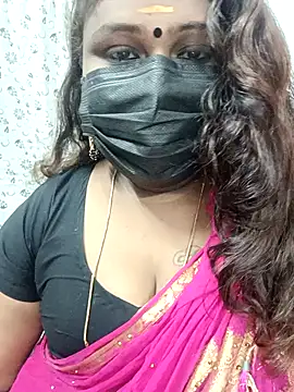 Snapshot of simran21 chatting on January 19, 2025, 5:07 pm simran21 online show from January 19, 2025, 5:07 pm