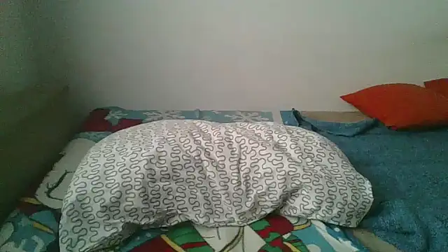 Snapshot of hairygirl80 chatting on January 14, 2026, 12:53 pm hairygirl80 online show from January 14, 2026, 12:53 pm