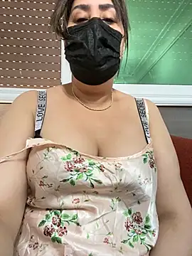 Jawahir-pretty-women online show from October 27, 2025, 10:16 am