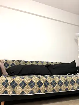 madonnaaaa online show from October 2, 2025, 8:40 am