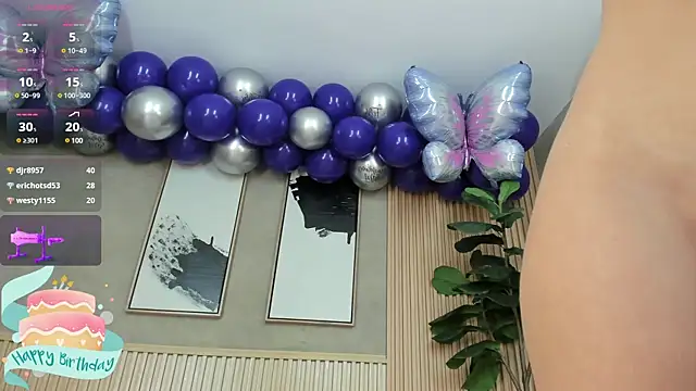 Snapshot of nina_soul chatting on February 9, 2025, 6:05 pm nina soul online show from February 9, 2025, 6:05 pm