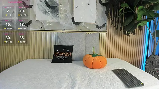 Snapshot of nina_soul chatting on November 4, 2025, 1:37 pm nina soul online show from November 4, 2025, 1:37 pm