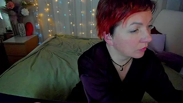 Snapshot of Katherine_Fox chatting on March 14, 2025, 7:26 am Katherine Fox online show from March 14, 2025, 7:26 am