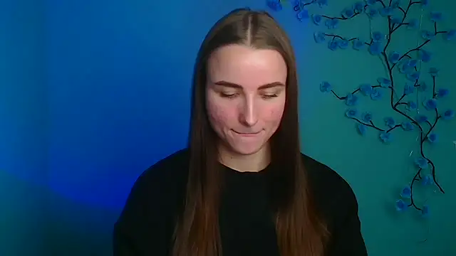 Eva Janee online show from April 13, 2026, 11:25 am