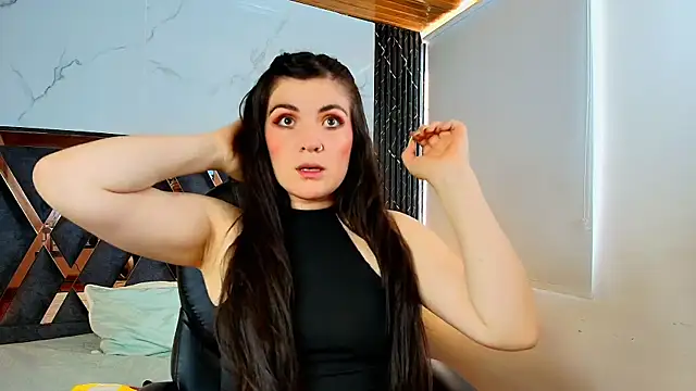 Snapshot of Amara_vega chatting on November 4, 2025, 12:53 pm Amara vega online show from November 4, 2025, 12:53 pm