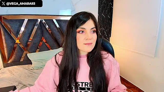 Snapshot of Amara_vega chatting on November 22, 2025, 6:56 am Amara vega online show from November 22, 2025, 6:56 am