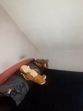 Tiffany35 online show from October 27, 2025, 2:29 pm