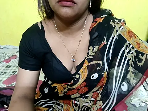 Snapshot of Sexyranibhabhi chatting on October 13, 2025, 2:29 pm Sexyranibhabhi online show from October 13, 2025, 2:29 pm