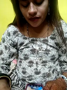 Sexyranibhabhi online show from April 3, 2026, 3:29 pm