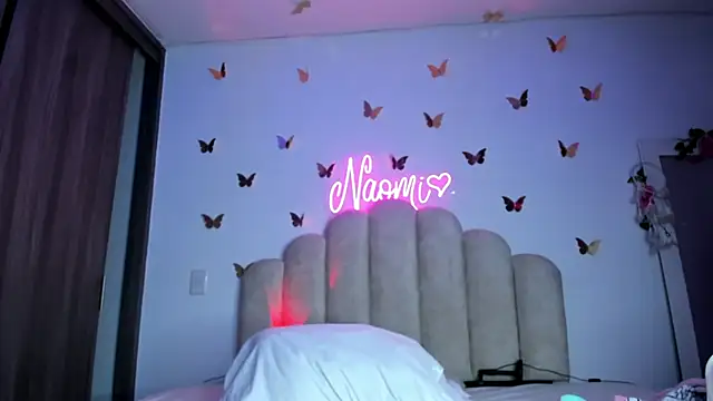 Snapshot of NaomiAsha chatting on October 25, 2025, 11:38 pm NaomiAsha online show from October 25, 2025, 11:38 pm