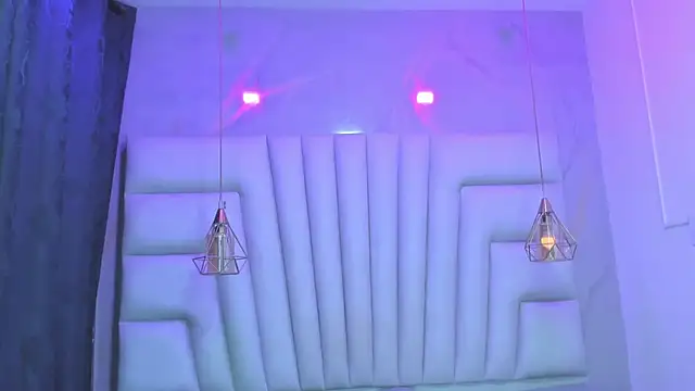 AngelaaCute  online show from March 28, 2026, 7:04 pm