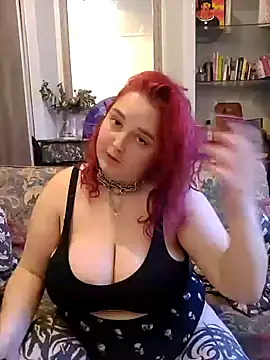 Snapshot of LadyRochester chatting on February 21, 2025, 4:59 pm LadyRochester online show from February 21, 2025, 4:59 pm