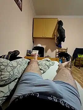 kisbiro77777 online show from November 3, 2025, 7:28 pm