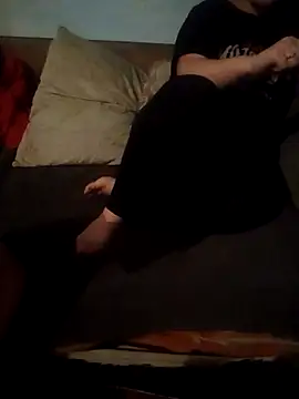 Snapshot of ZeFFirky chatting on November 26, 2025, 8:09 pm ZeFFirky online show from November 26, 2025, 8:09 pm