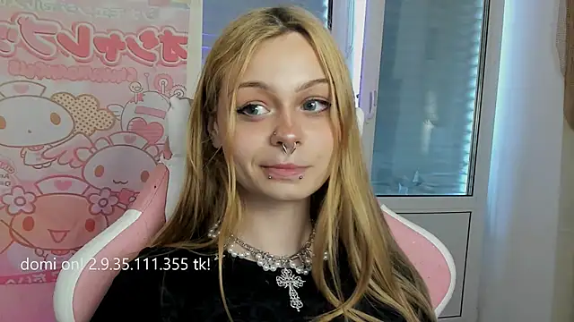 Snapshot of shy_melony chatting on May 3, 2026, 11:04 am shy melony online show from May 3, 2026, 11:04 am