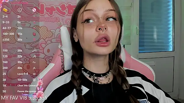 shy melony online show from March 22, 2026, 3:13 pm