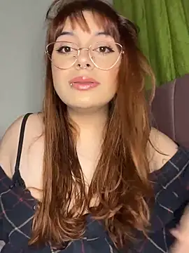 Snapshot of NatyOlson chatting on March 15, 2025, 2:35 am NatyOlson online show from March 15, 2025, 2:35 am