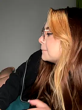 Snapshot of NatyOlson chatting on October 26, 2025, 2:56 am NatyOlson online show from October 26, 2025, 2:56 am