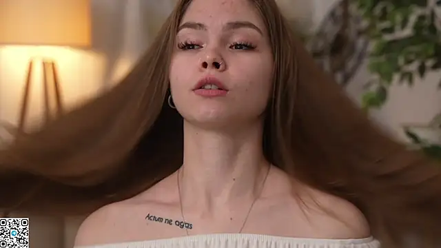 CherrylReid online show from December 1, 2024, 8:47 pm