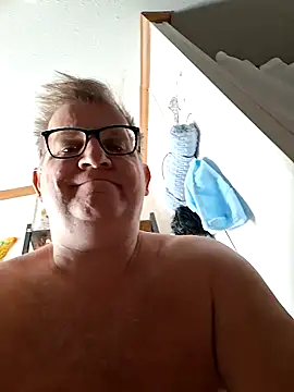 Snapshot of J83560Jason chatting on November 5, 2025, 1:25 pm J83560Jason online show from November 5, 2025, 1:25 pm