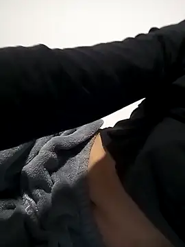 melaniy online show from December 19, 2025, 10:56 pm