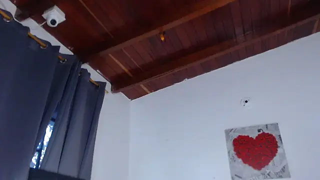 Amara Red online show from September 30, 2025, 11:16 am