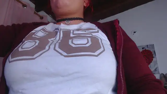 Amara Red online show from April 20, 2026, 11:24 am