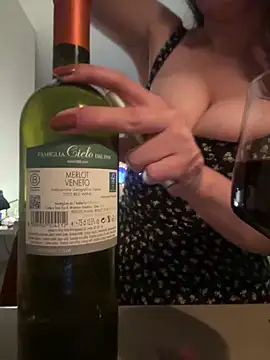 tigerrtiger online show from March 6, 2025, 8:16 pm