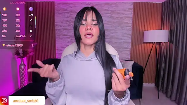 Snapshot of anniie_smith chatting on January 13, 2026, 3:10 am anniie smith online show from January 13, 2026, 3:10 am