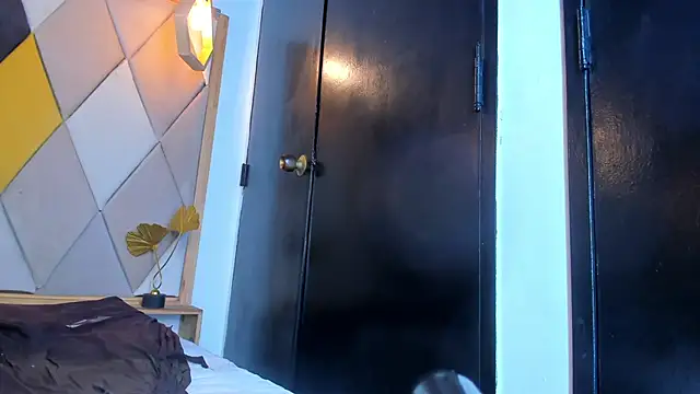 SamanthaFerrer  online show from March 17, 2025, 12:21 am